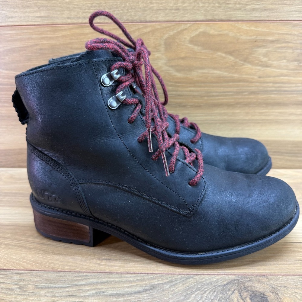 UGG Denhali Hiker Boots Womens 9 Black Leather Outdoor Gorpcore Lug Sole Combat